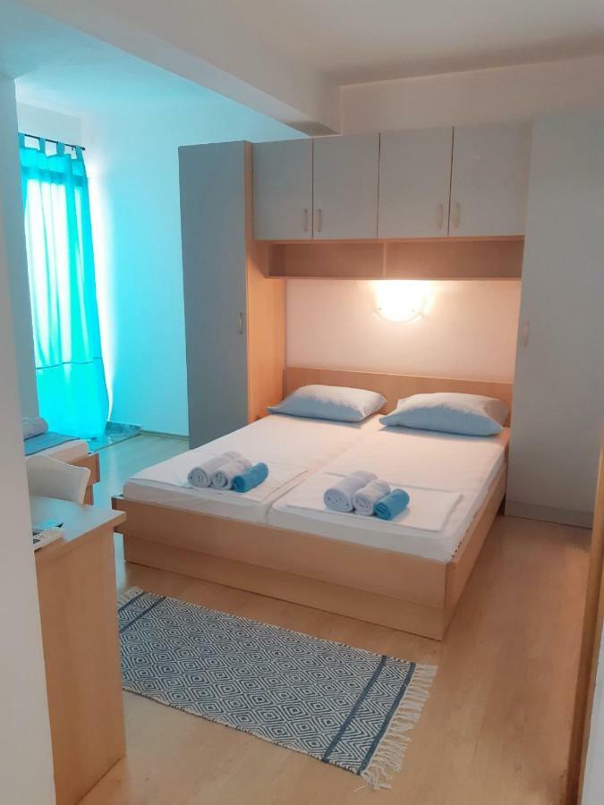 Villa Star Drvenik  Luaran gambar