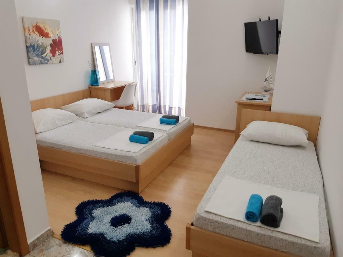 Villa Star Drvenik  Luaran gambar